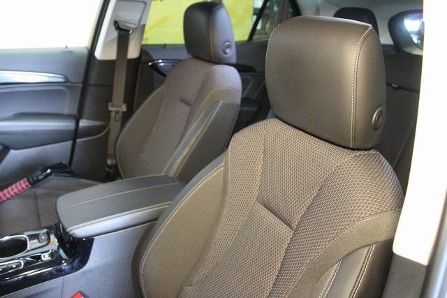 used 2023 Buick Envision car, priced at $26,300