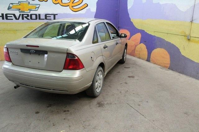 used 2007 Ford Focus car, priced at $2,900
