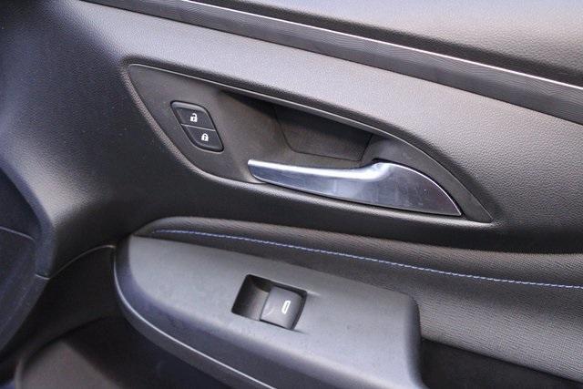 used 2025 Buick Envista car, priced at $27,900