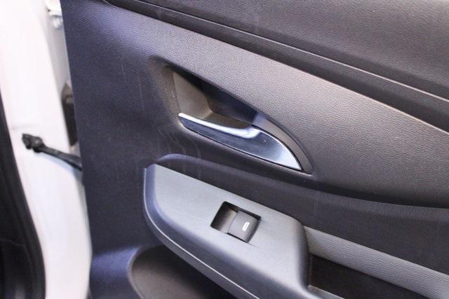 used 2025 Buick Envista car, priced at $27,900