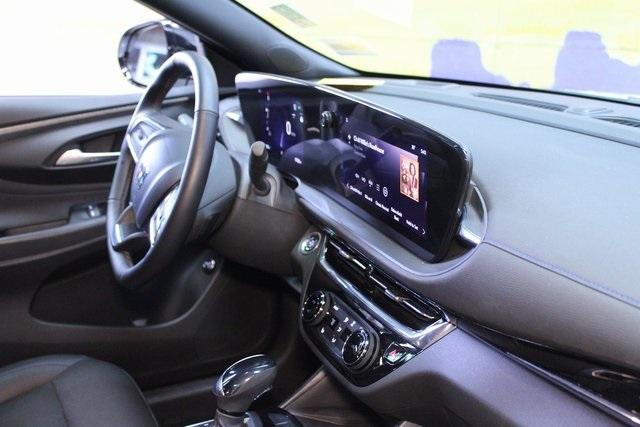 used 2025 Buick Envista car, priced at $27,900