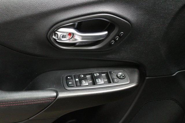 used 2020 Jeep Cherokee car, priced at $24,900