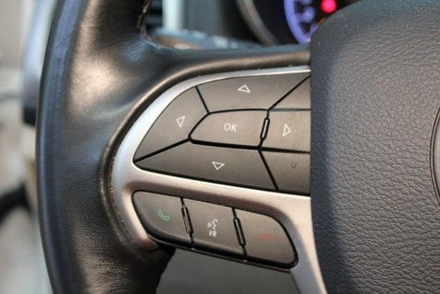 used 2021 Jeep Grand Cherokee car, priced at $19,900