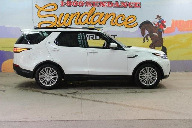 used 2018 Land Rover Discovery car, priced at $31,300