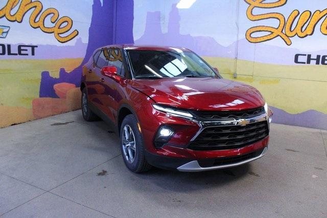 new 2025 Chevrolet Blazer car, priced at $34,176