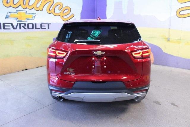 new 2025 Chevrolet Blazer car, priced at $34,176
