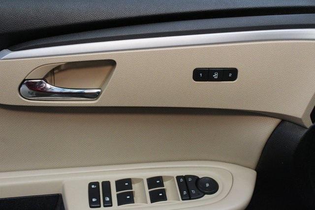 used 2010 Chevrolet Traverse car, priced at $6,900