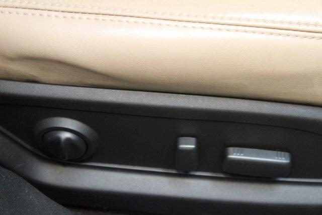 used 2010 Chevrolet Traverse car, priced at $6,900
