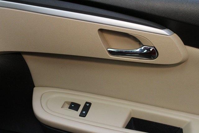 used 2010 Chevrolet Traverse car, priced at $6,900