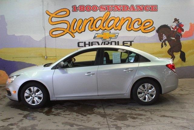 used 2016 Chevrolet Cruze Limited car, priced at $7,500