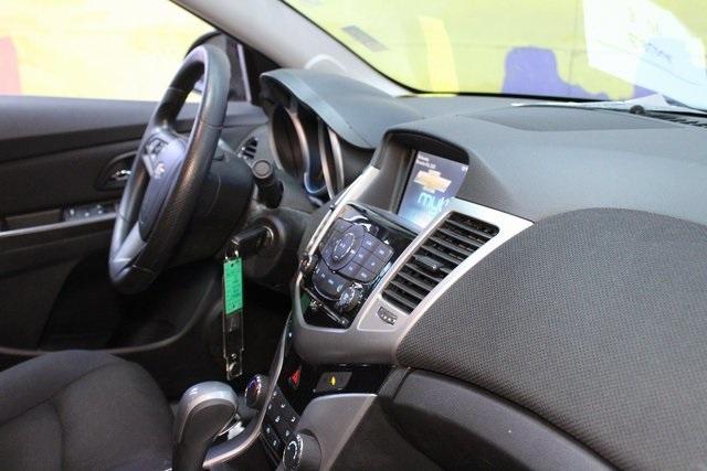 used 2015 Chevrolet Cruze car, priced at $10,900