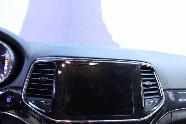 used 2021 Jeep Grand Cherokee car, priced at $30,900