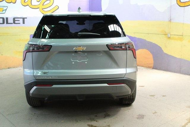 new 2026 Chevrolet Equinox car, priced at $30,004