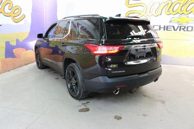 used 2021 Chevrolet Traverse car, priced at $24,900