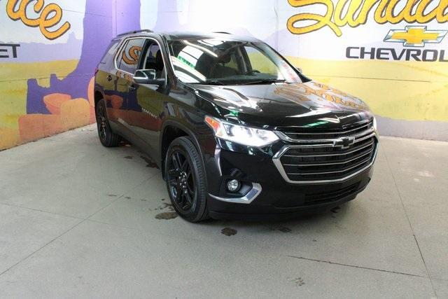 used 2021 Chevrolet Traverse car, priced at $24,900