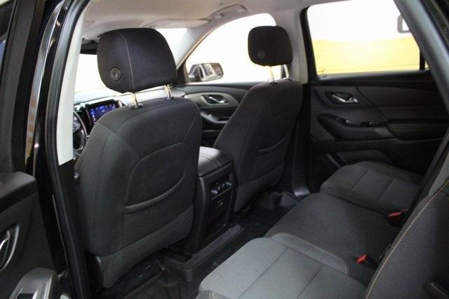 used 2021 Chevrolet Traverse car, priced at $24,900