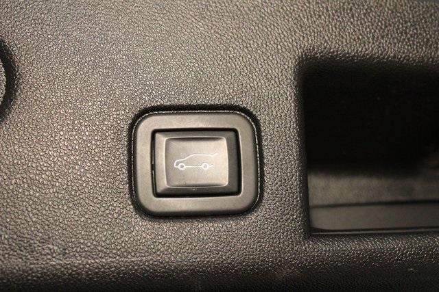 used 2022 Chevrolet Equinox car, priced at $22,900