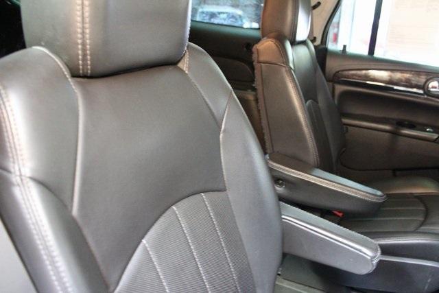 used 2015 Buick Enclave car, priced at $12,900