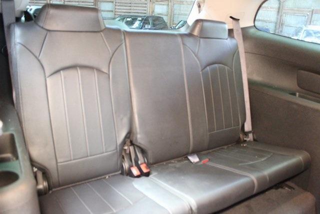 used 2015 Buick Enclave car, priced at $12,900