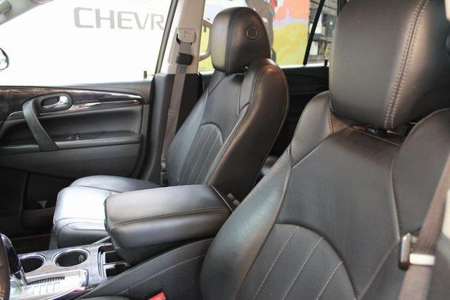 used 2015 Buick Enclave car, priced at $12,900