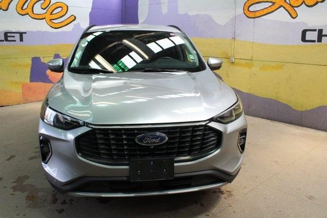 used 2023 Ford Escape car, priced at $26,900