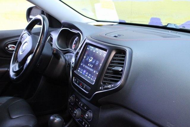 used 2019 Jeep Cherokee car, priced at $18,900