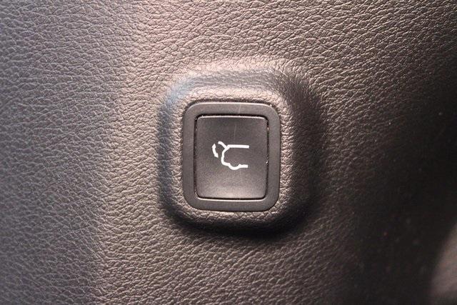 used 2019 Jeep Cherokee car, priced at $18,900