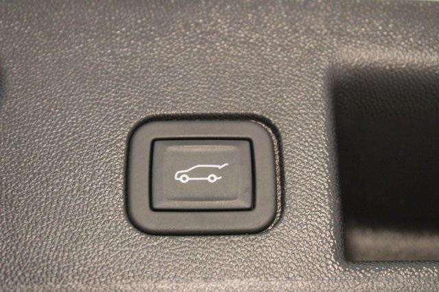 used 2024 Chevrolet Equinox car, priced at $32,900