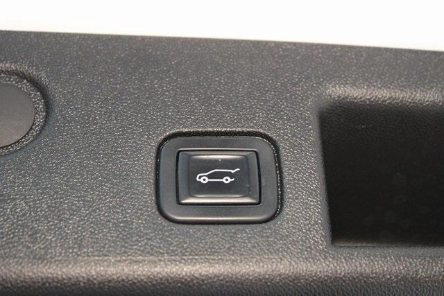 used 2022 Chevrolet Equinox car, priced at $21,900