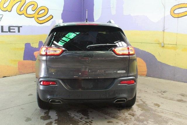 used 2015 Jeep Cherokee car, priced at $12,900