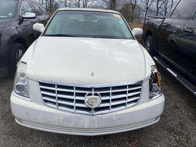 used 2006 Cadillac DTS car, priced at $4,300