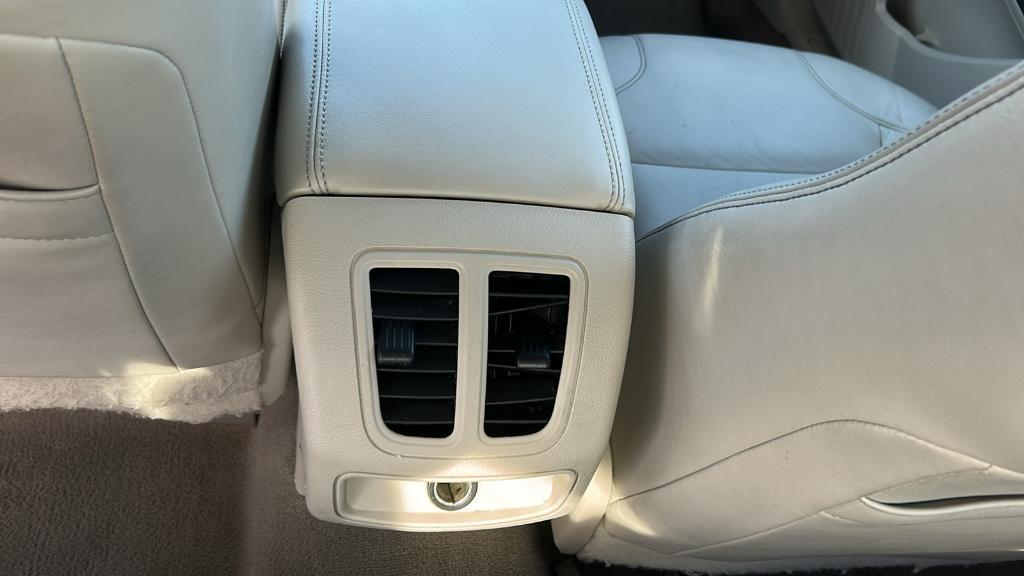 used 2010 Ford Taurus car, priced at $5,995