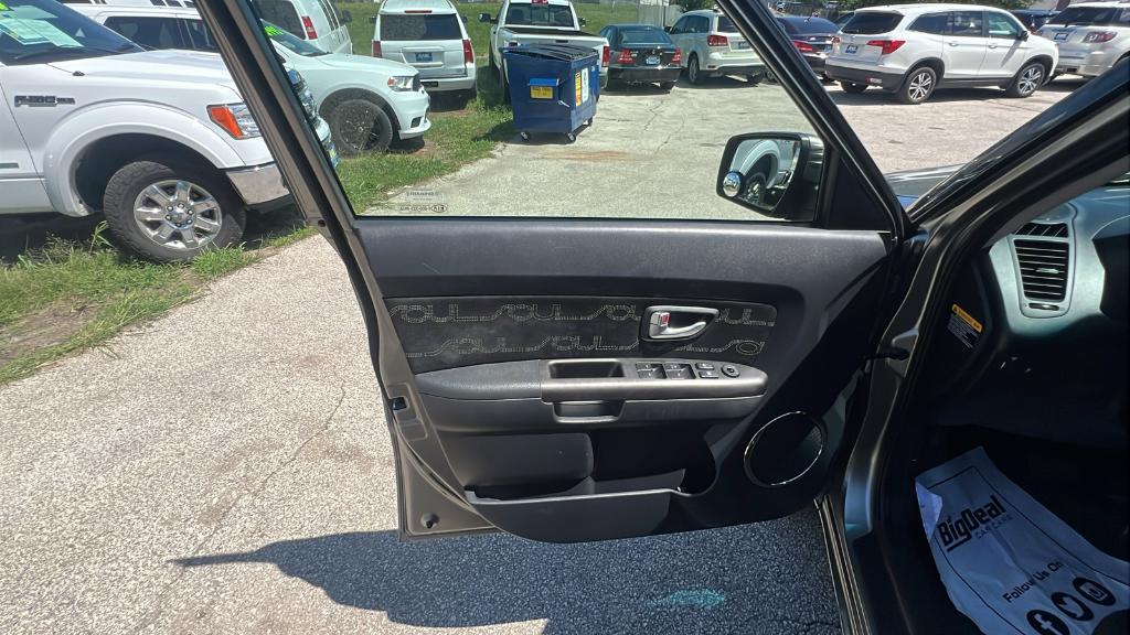 used 2013 Kia Soul car, priced at $7,995