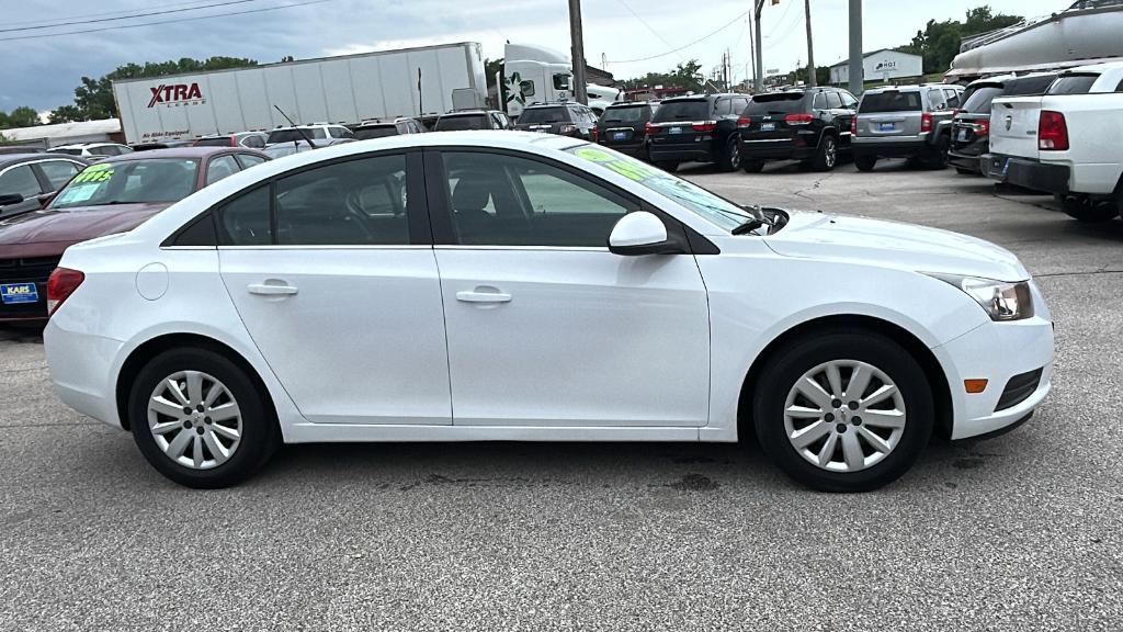 used 2011 Chevrolet Cruze car, priced at $6,995