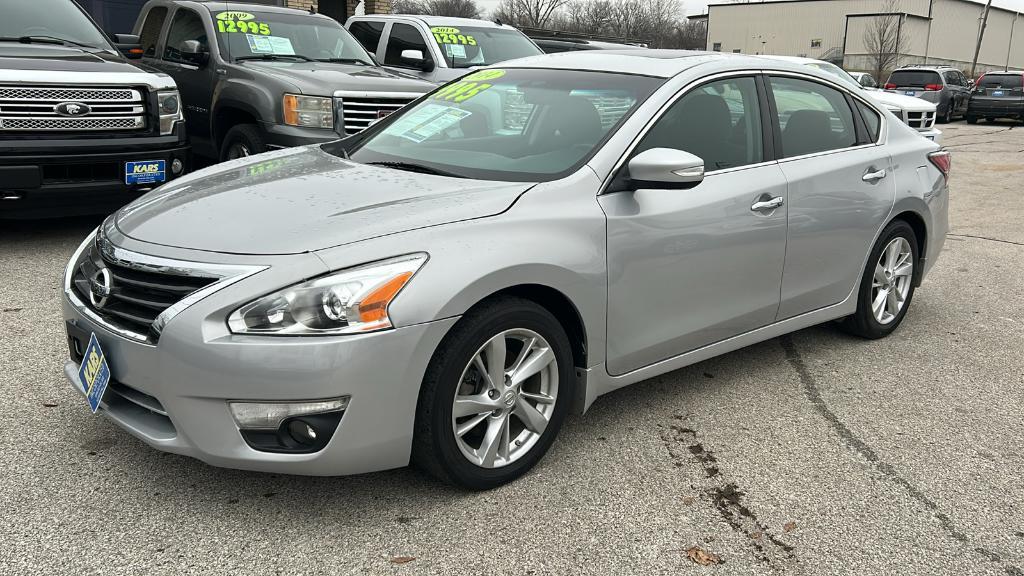 used 2014 Nissan Altima car, priced at $9,995