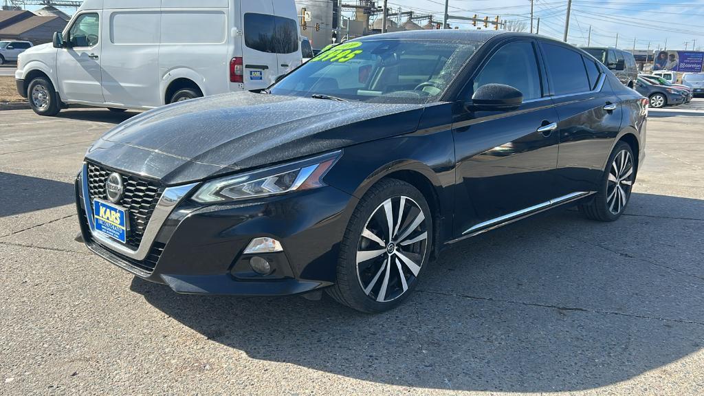 used 2019 Nissan Altima car, priced at $13,995