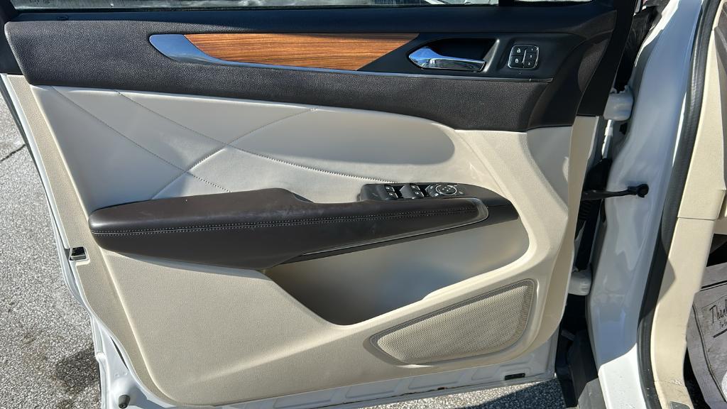 used 2015 Lincoln MKC car, priced at $14,995