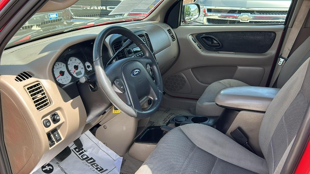 used 2002 Ford Escape car, priced at $6,995