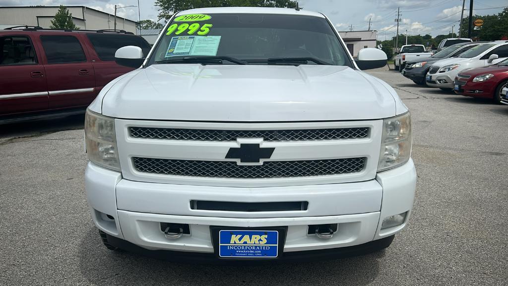 used 2009 Chevrolet Silverado 1500 car, priced at $9,995