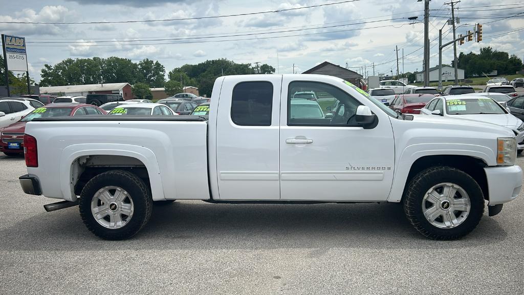 used 2009 Chevrolet Silverado 1500 car, priced at $9,995