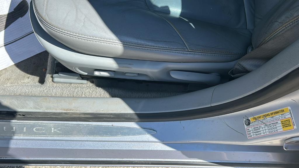 used 2006 Buick LaCrosse car, priced at $7,995