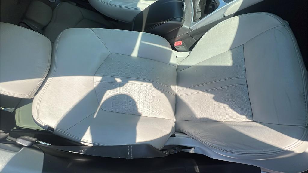 used 2013 Cadillac SRX car, priced at $5,995