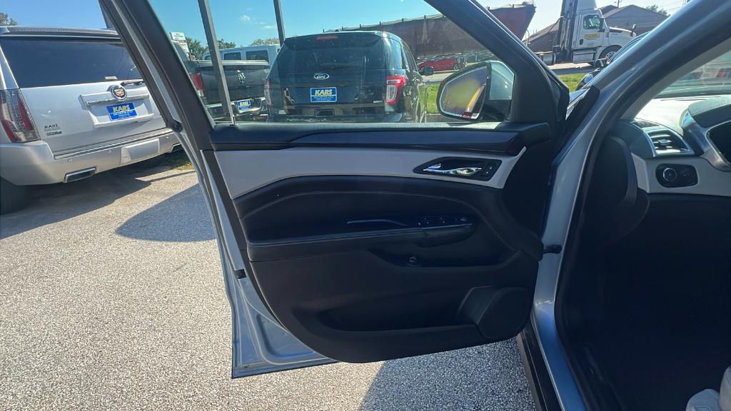 used 2013 Cadillac SRX car, priced at $5,995