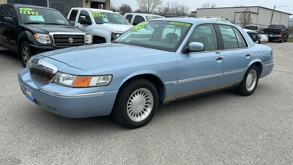 used 2000 Mercury Grand Marquis car, priced at $5,995