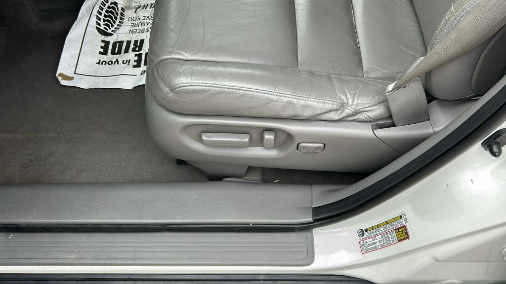 used 2008 Honda CR-V car, priced at $8,995