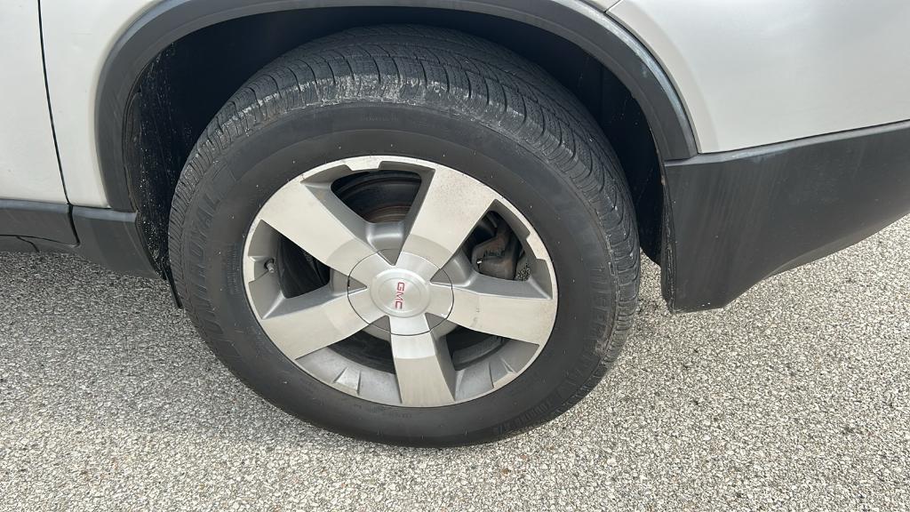 used 2012 GMC Acadia car, priced at $6,995