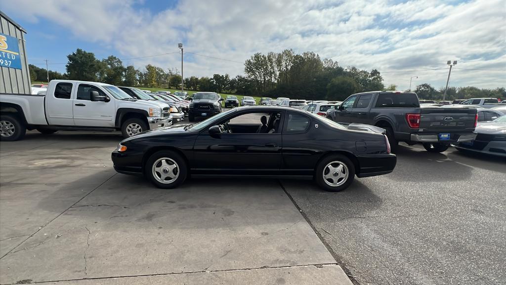 used 2001 Chevrolet Monte Carlo car, priced at $7,995