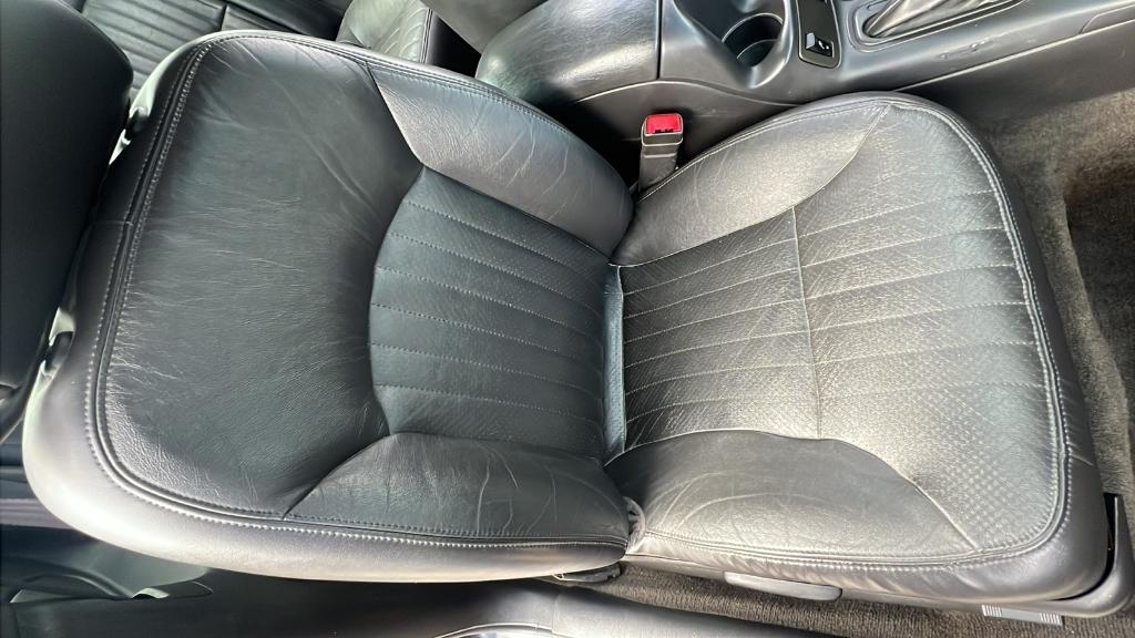 used 2001 Chevrolet Monte Carlo car, priced at $7,995
