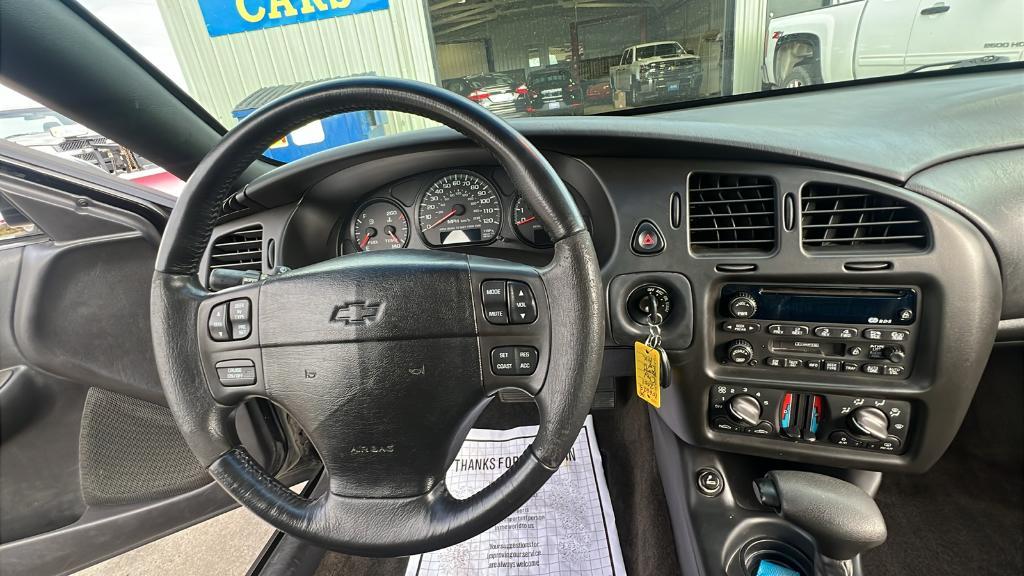 used 2001 Chevrolet Monte Carlo car, priced at $7,995