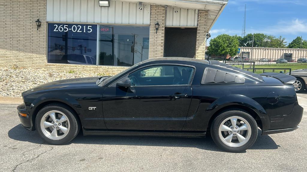 used 2007 Ford Mustang car, priced at $10,995